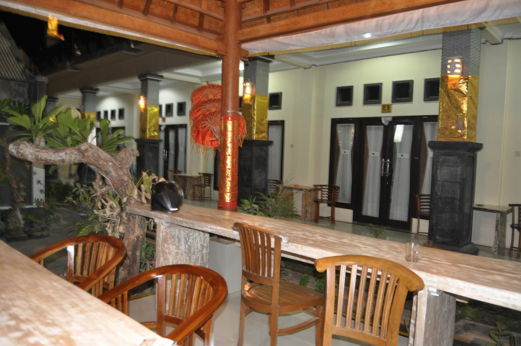 Deva Devi Beach Inn Luxury Batununggul Exterior foto